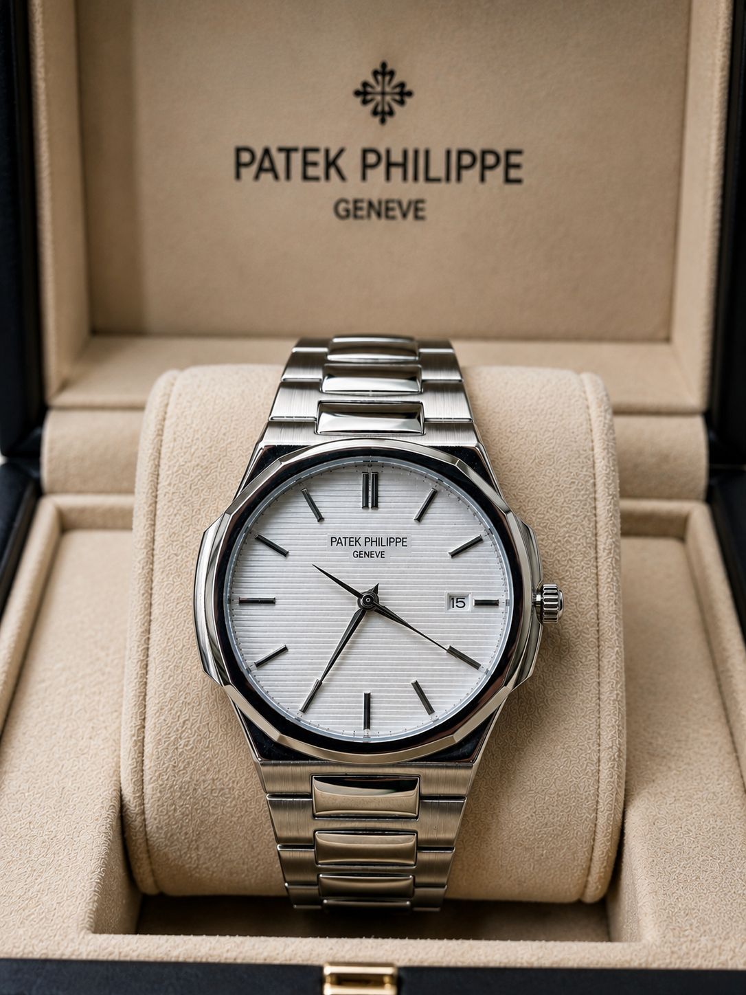 Reloj Estilo Clásico Patek Philippe
